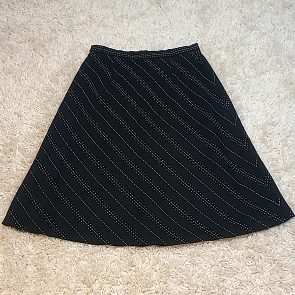 ✨ Vintage Italian Wool A-Line Midi Skirt — Talbots 10P | Parisian Minimalist - Picture 8 of 14